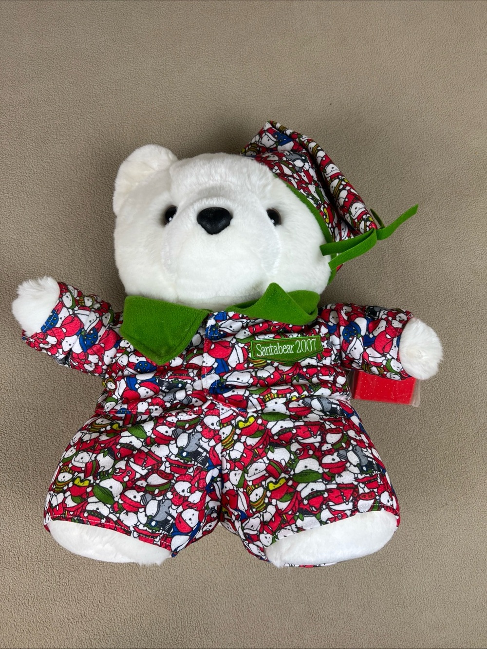 2007 Macy's Santabear Collection PJs Teddy Bear W/ Collectible Cards. 16" Plush